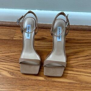 Steve Madden Tan Suede Ankle-Strap Block Heel Sandals